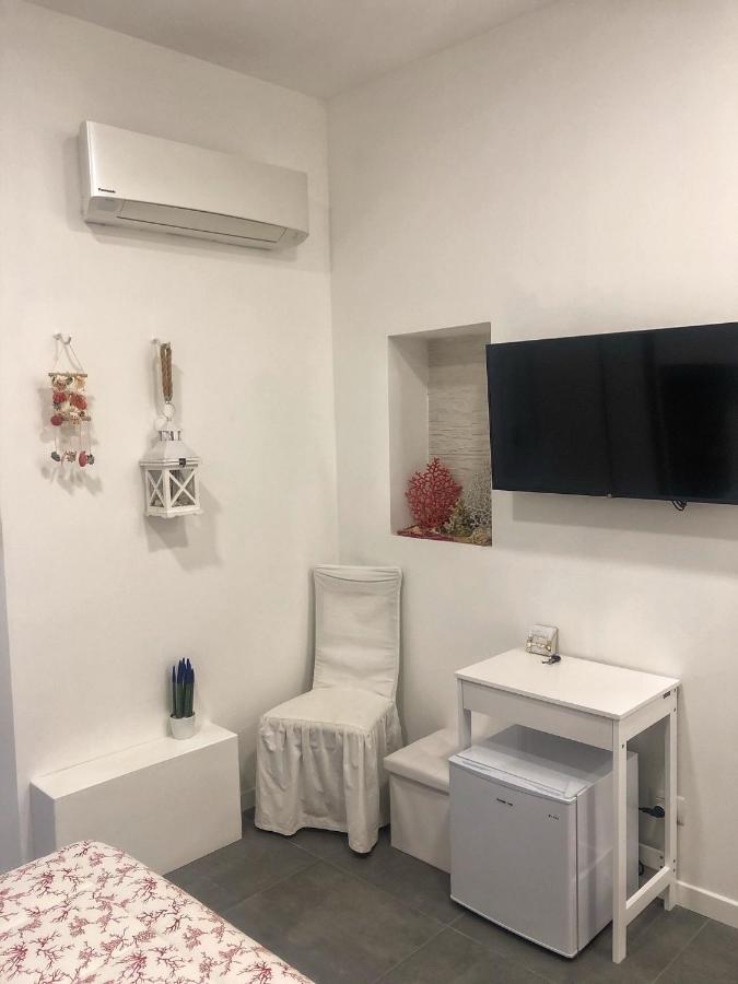 Deluxe Room,1676805782:JPEG